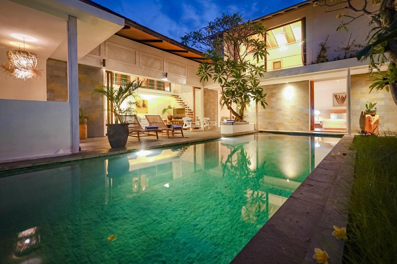 Bias Luxury Villa Seminyak Exterior foto